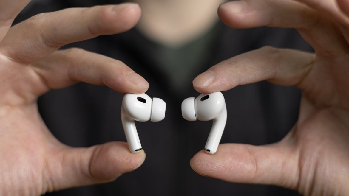 Apple-may-change-its-strategy-with-the-AirPods-Pro-3-and-youre-going-to-love-it.jpg