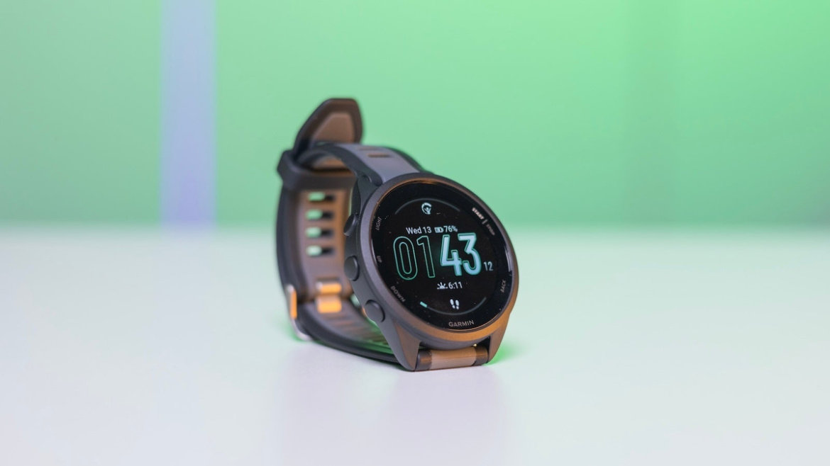 Grab-the-Garmin-Forerunner-165-at-a-sweet-discount-on-Amazon.jpg