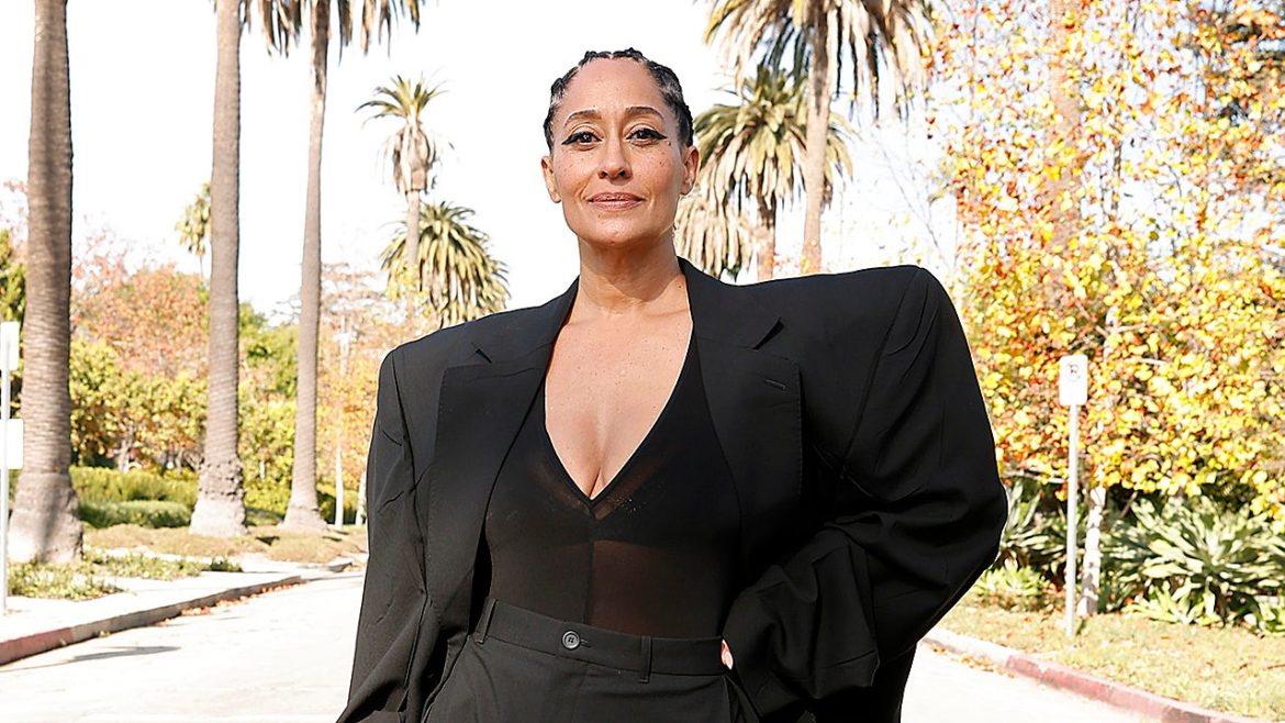 tracee-ellis-ross-palm-trees.jpg